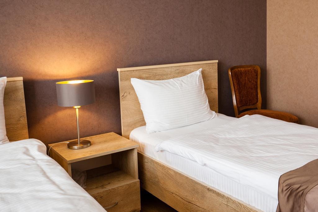 Hotel Almi Akhaltsikhe  Exteriör bild