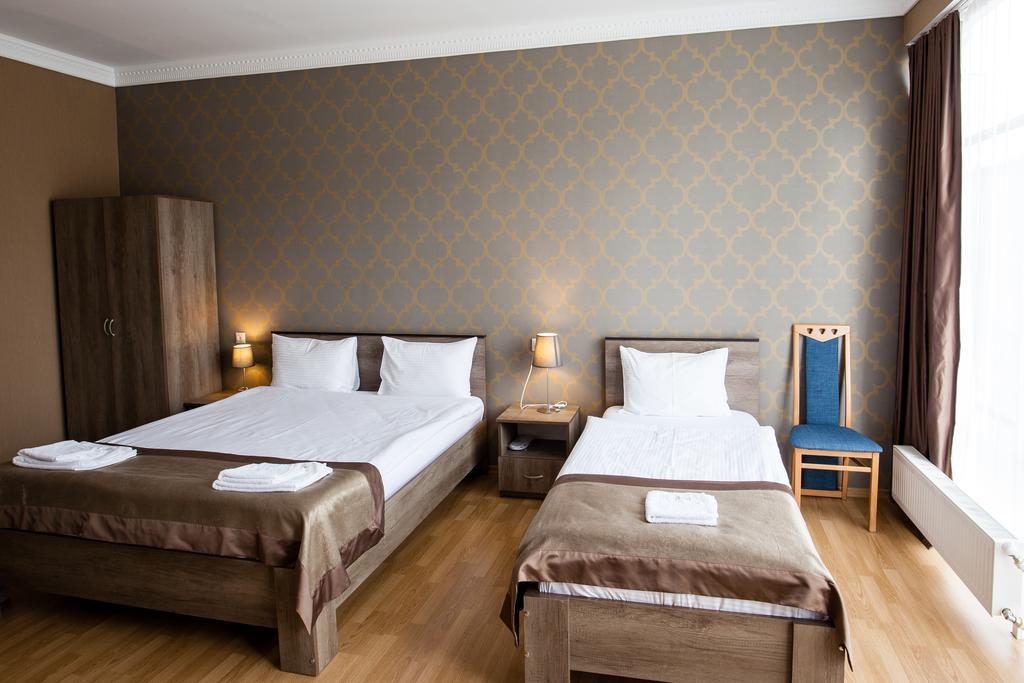 Hotel Almi Akhaltsikhe  Exteriör bild