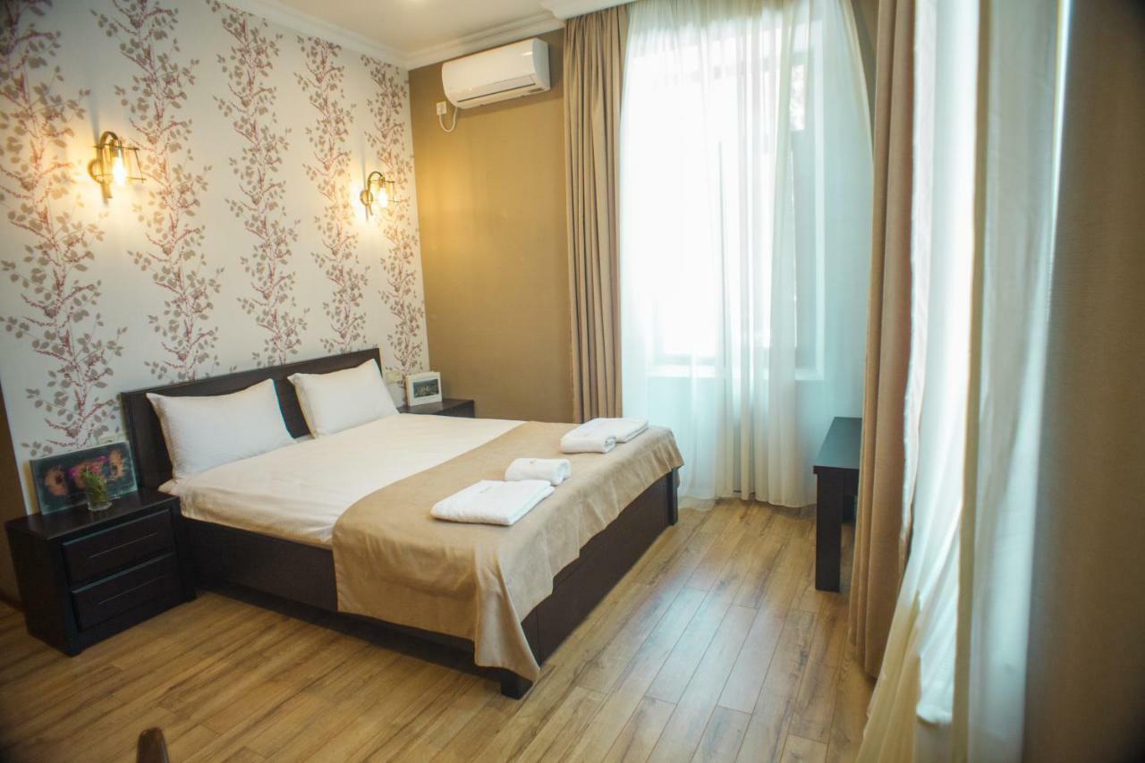 Hotel Almi Akhaltsikhe  Exteriör bild